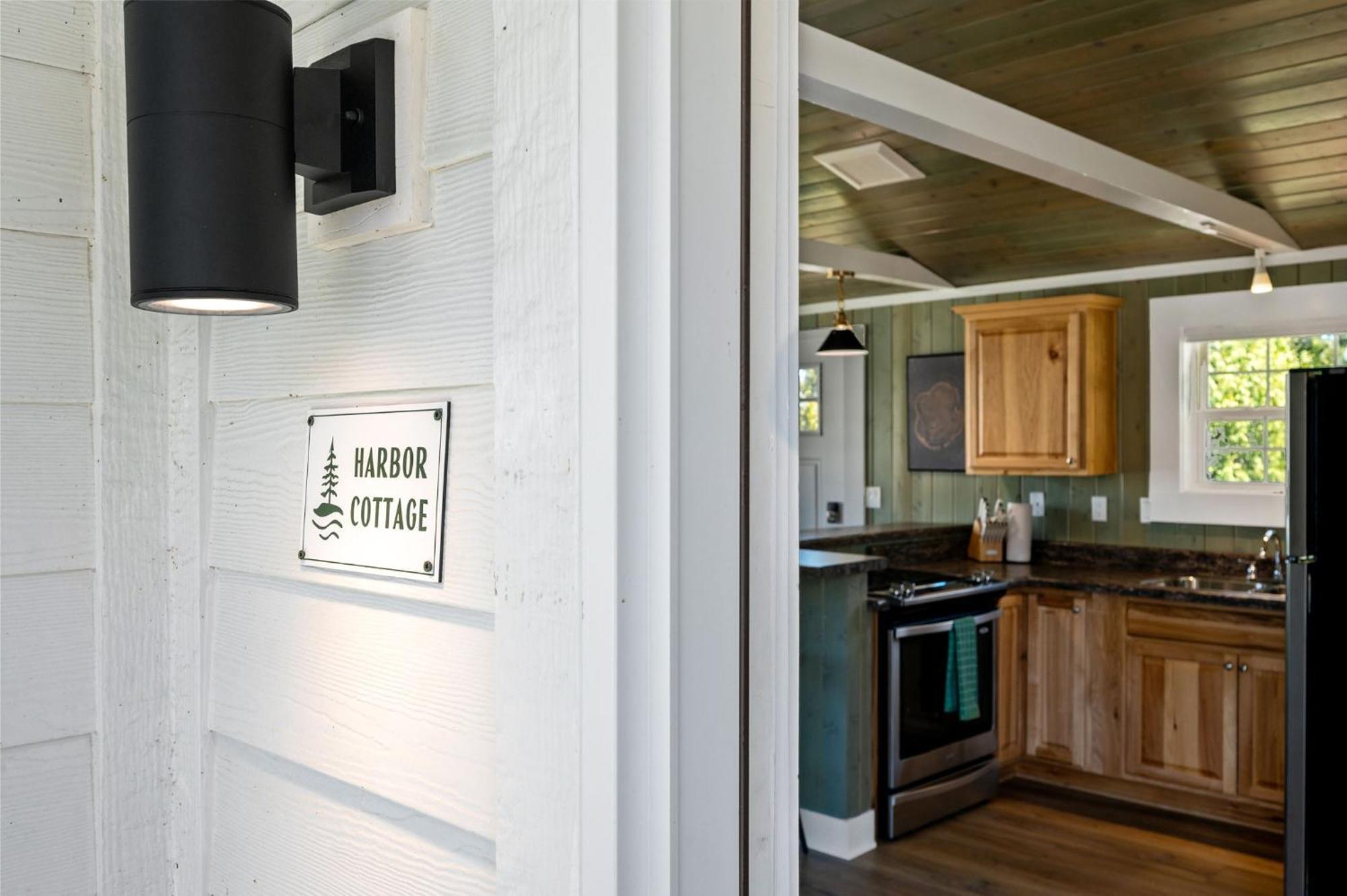 Motel Spruce & Shore 4*