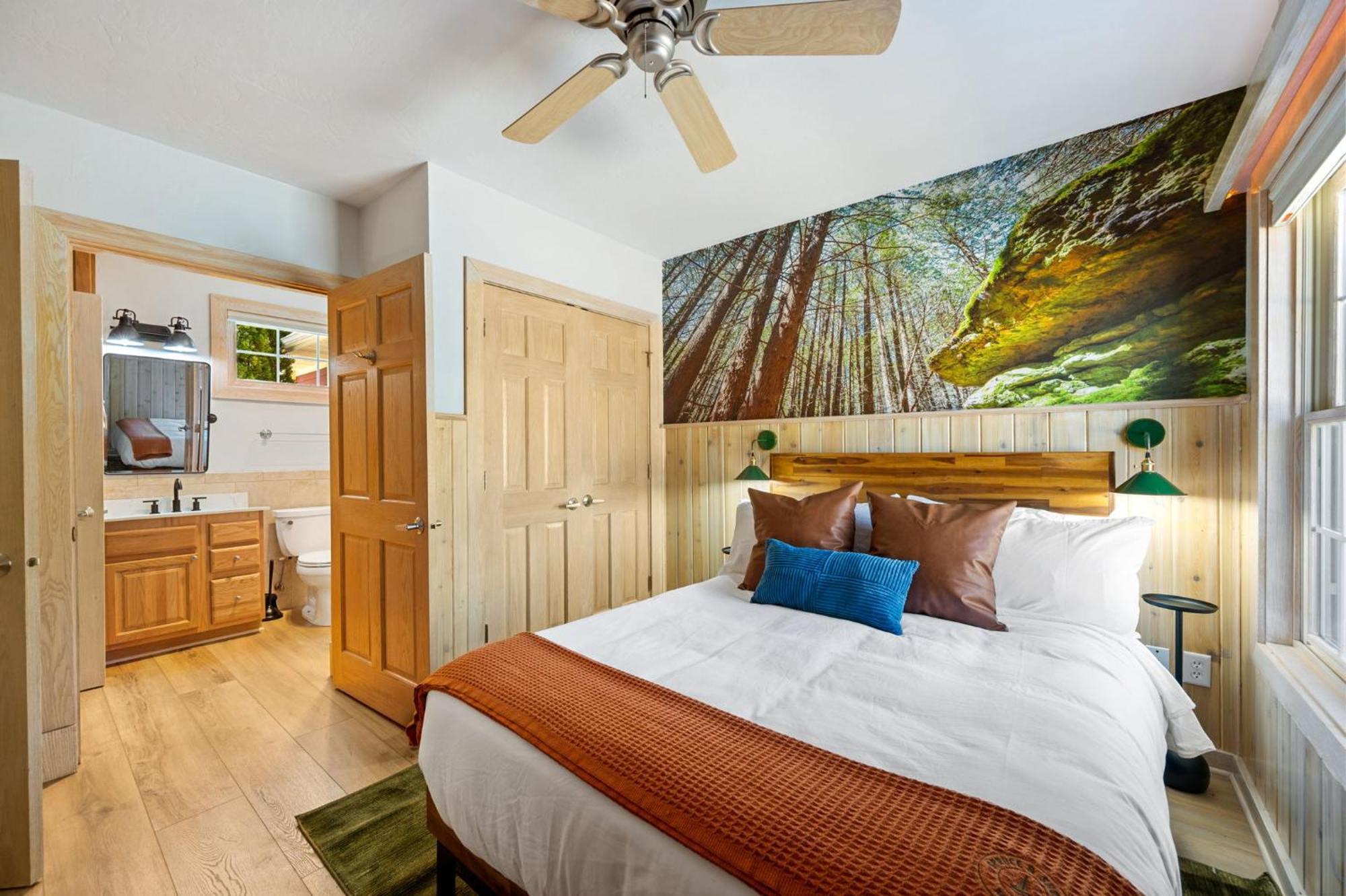 Spruce & Shore 4*